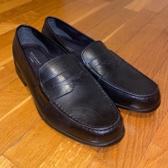 Sleek Black Men’s Loafer Size 10.5 - Picture 5 of 5